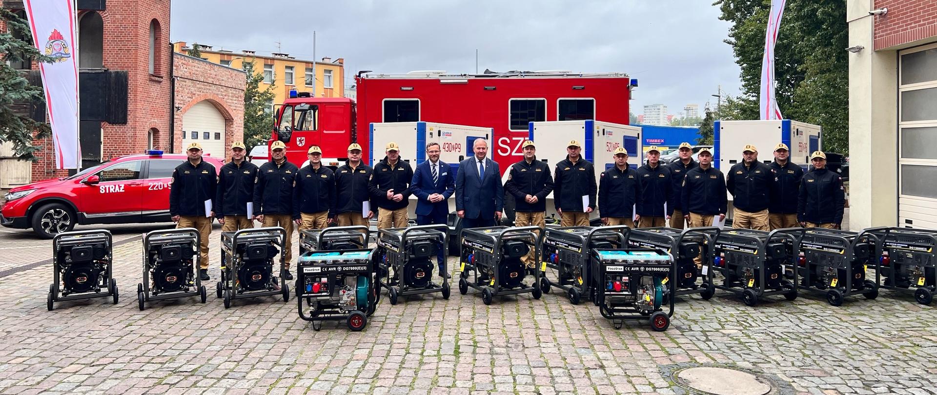 Przekazanie agregatów prądotwórczych