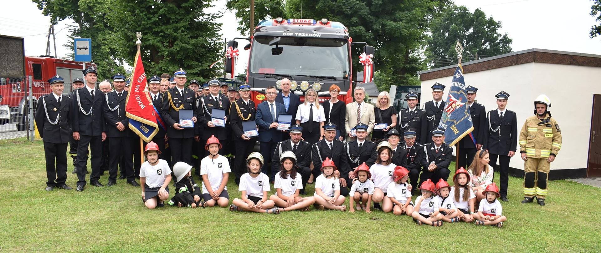 Wspólne zdjęcie pamiątkowe