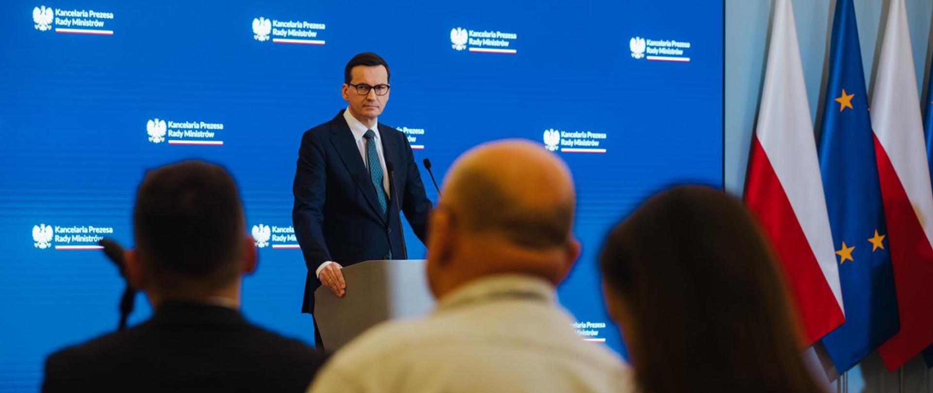 Premier Mateusz Morawiecki na konferencji w KPRM.