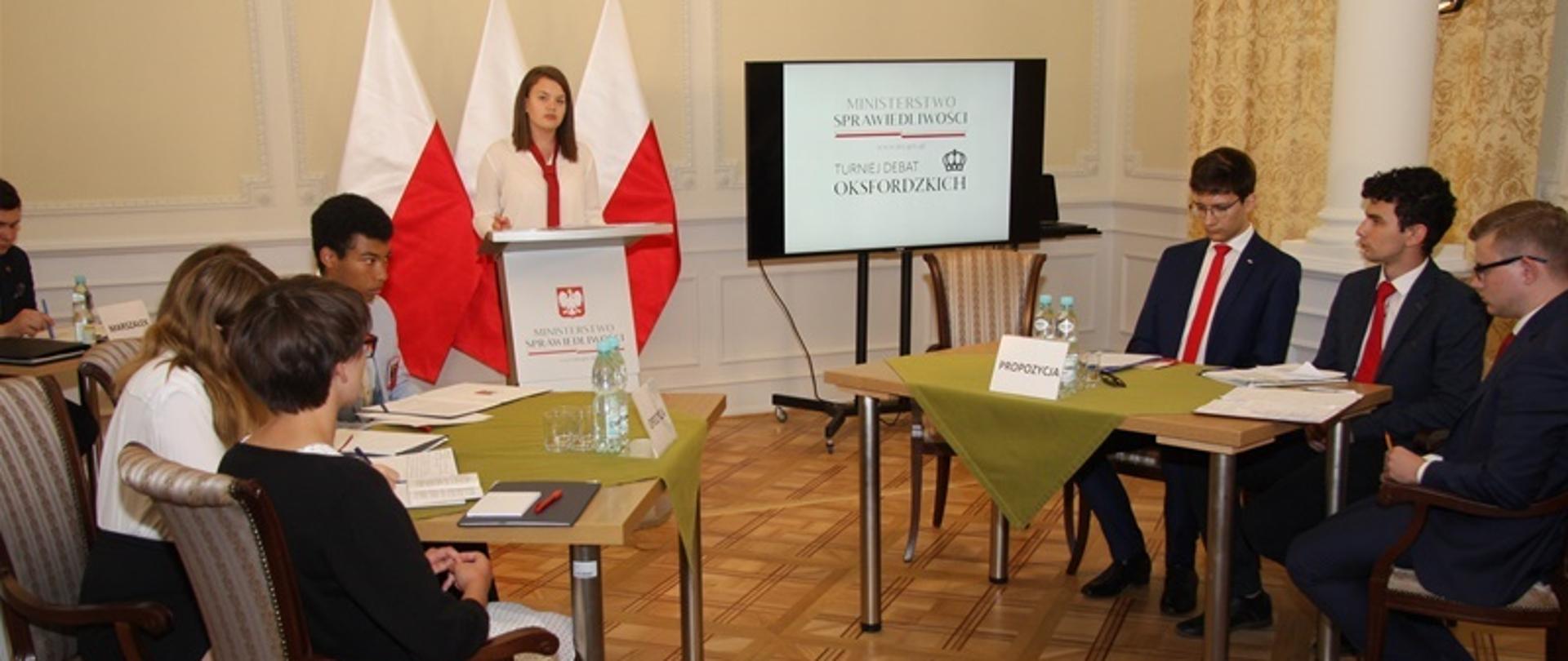 Młodzieżowe debaty oksfordzkie w Ministerstwie Sprawiedliwości