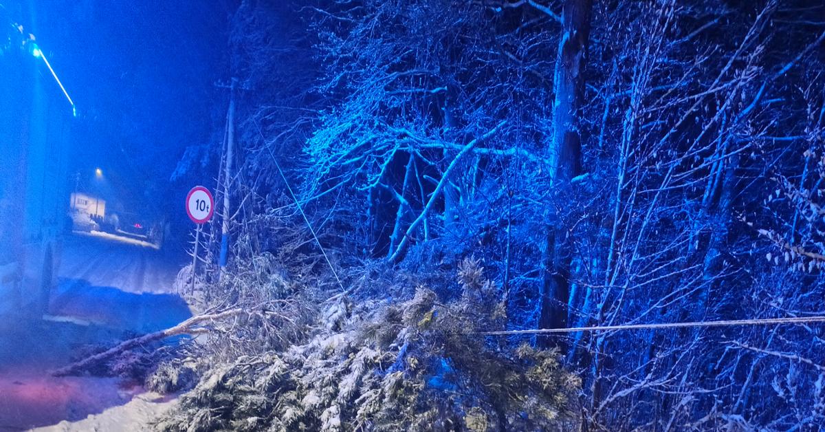 Intensywne opady śniegu w powiecie tureckim