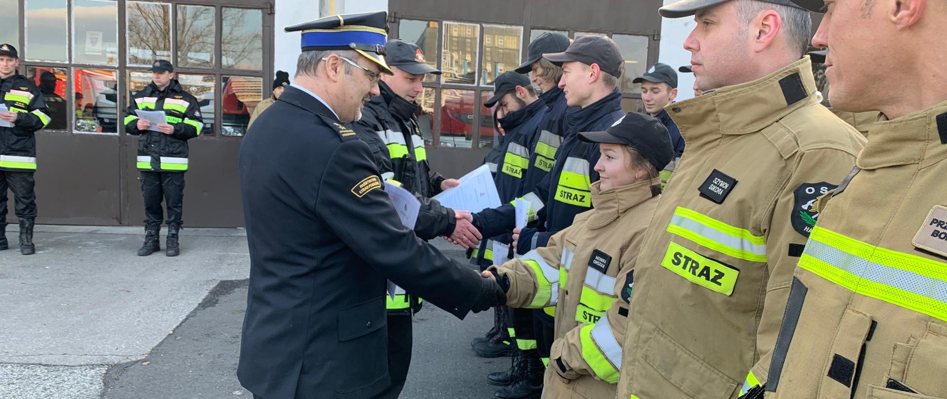 Zakończenie szkolenia podstawowego strażaka ratownika OSP