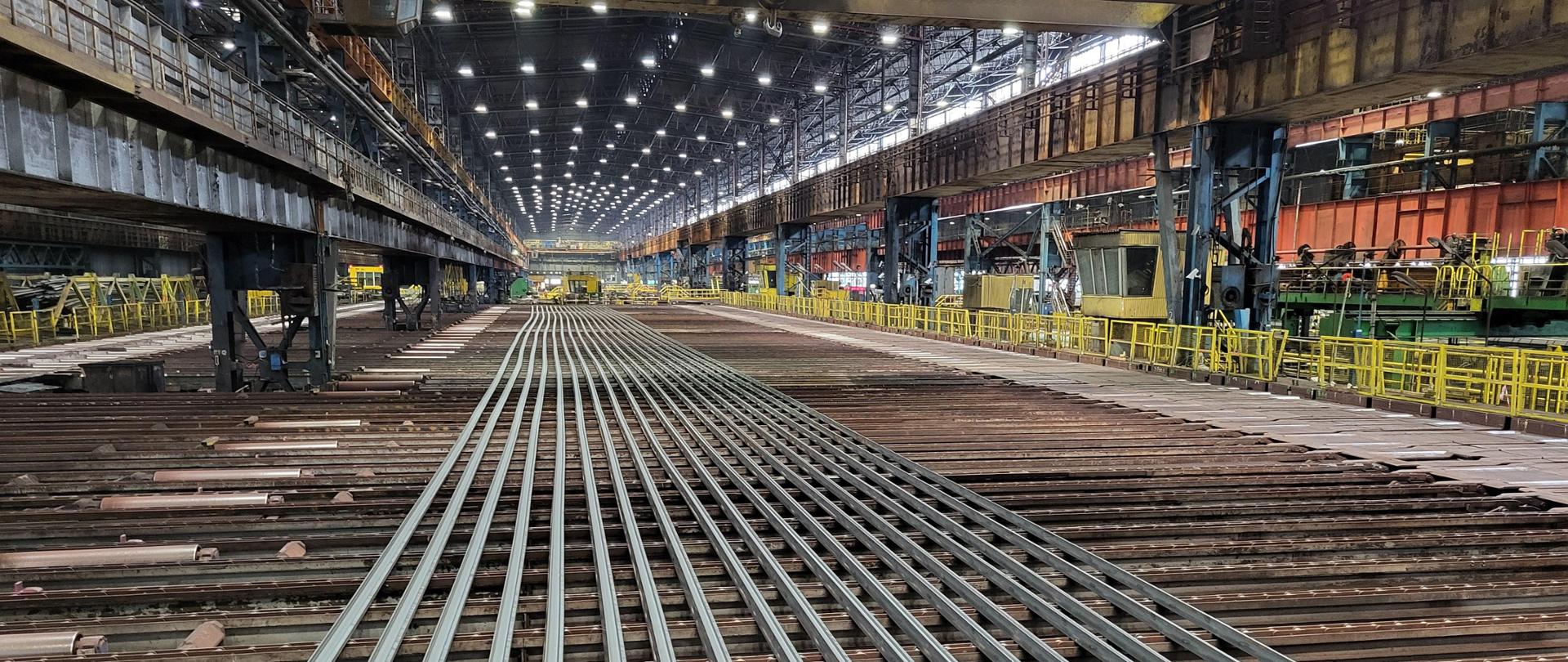 4 Szyny obrobione cieplnie na chłodni