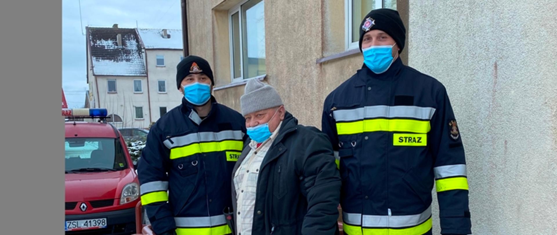 SzczepimySię Straż Pożarna wspomaga Narodowy Program Szczepień 