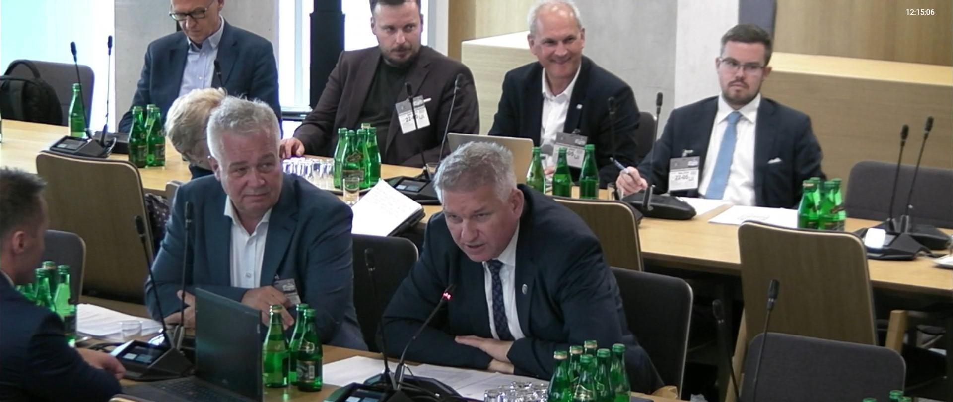 Na zdj. wiceminister zdrowia Wojciech Konieczny na posiedzeniu sejmowej komisji zdrowia.