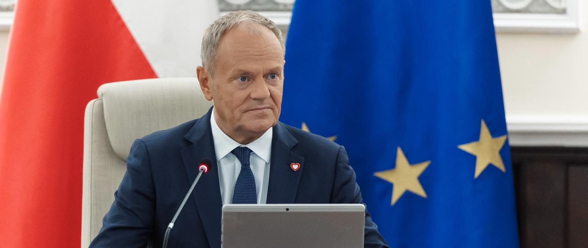 Premier Donald Tusk podczas posiedzenia Rady Ministrów.