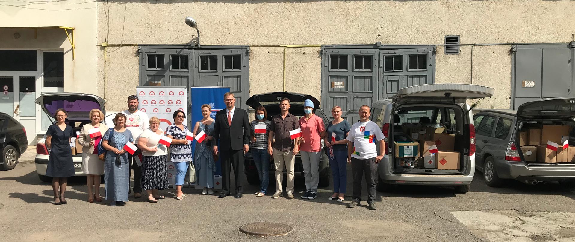 Predarea ajutorului umanitar asociațiilor din diaspora poloneză