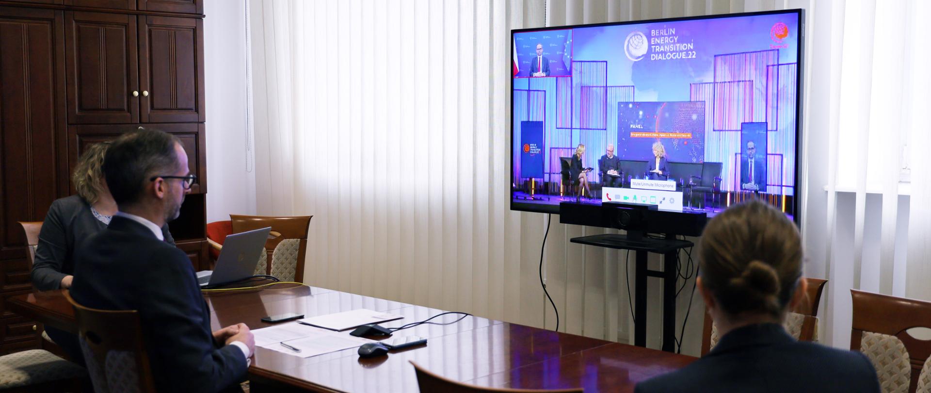 Przemowa Wiceministera Adama Guibourgé-Czetwertyńskiego na konferencji Berlin Transition Energy Dialogue