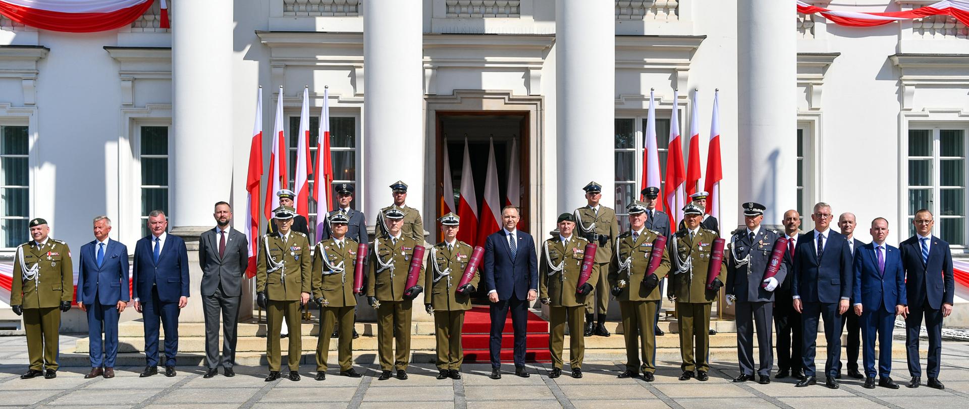 14 sierpnia 2025 r. w Warszawie, Władysław Kosiniak-Kamysz, wicepremier - minister obrony narodowej wziął udział w uroczystości wręczenia przez Prezydenta RP - Zwierzchnika Sił Zbrojnych Karola Nawrockiego nominacji generalskich. Fot. plut. Wojciech Król/MON