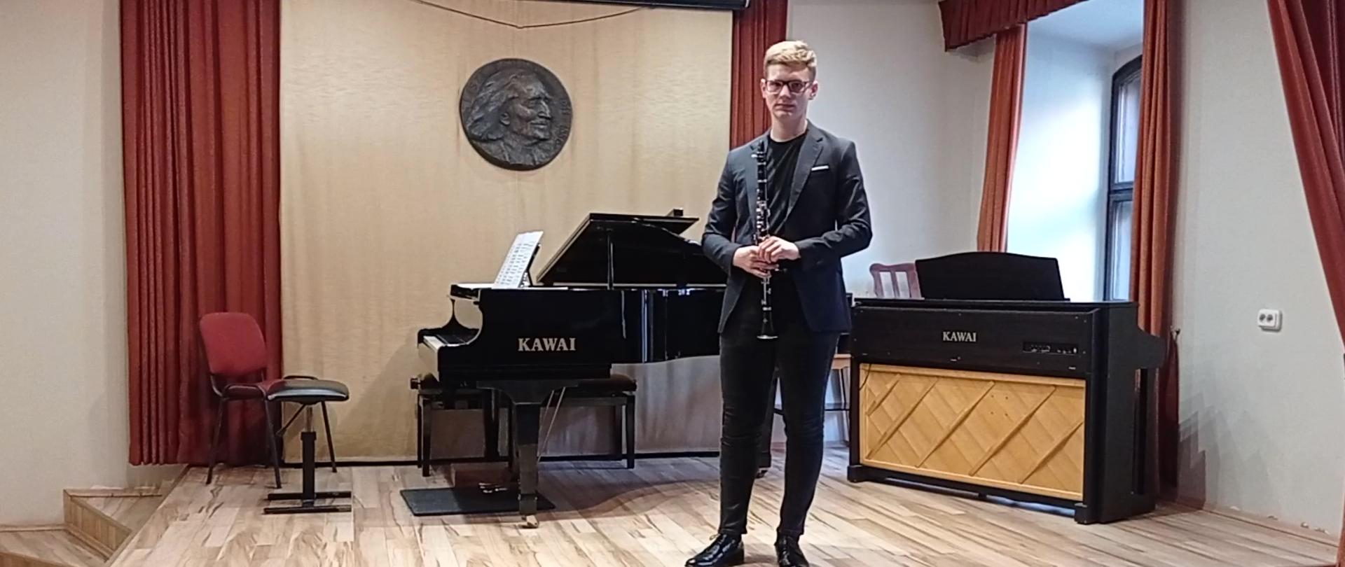 Jeden z laureatów festiwalu Bulcsú Hoffer