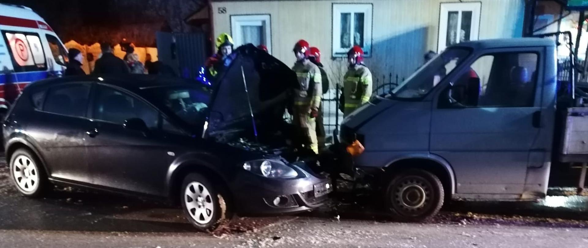 Zderzenie dwóch samochodów w miejscowości Psary-Stara Wieś gmina Bodzentyn