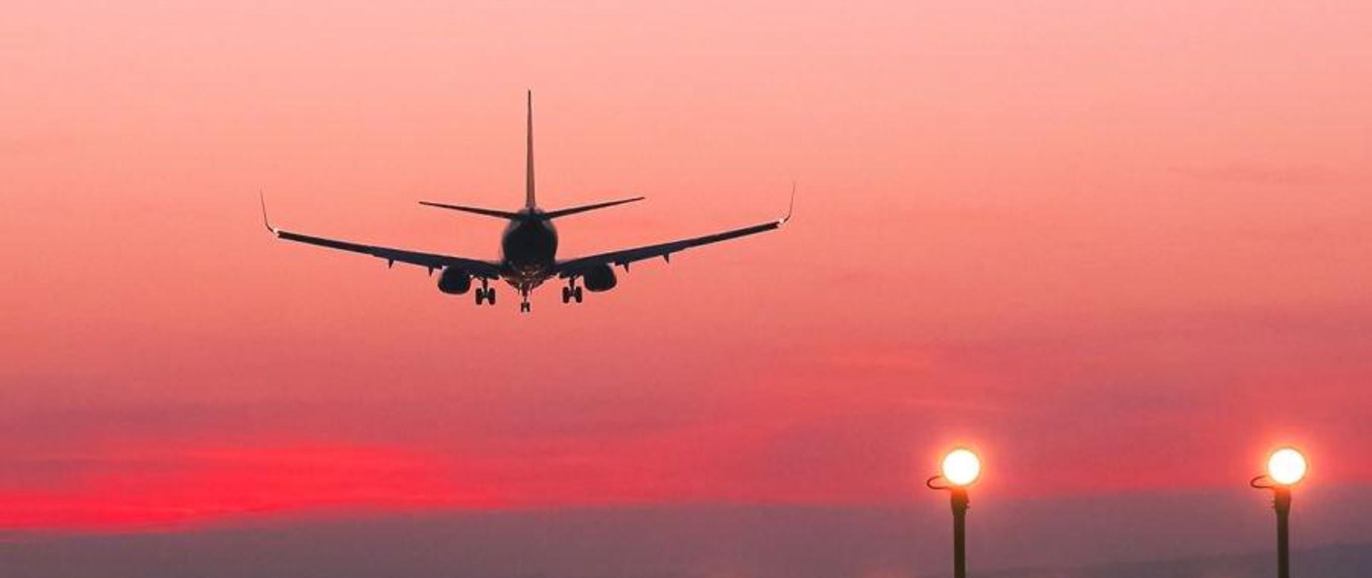 70 mln zł dodatkowego wsparcia dla branży lotniczej