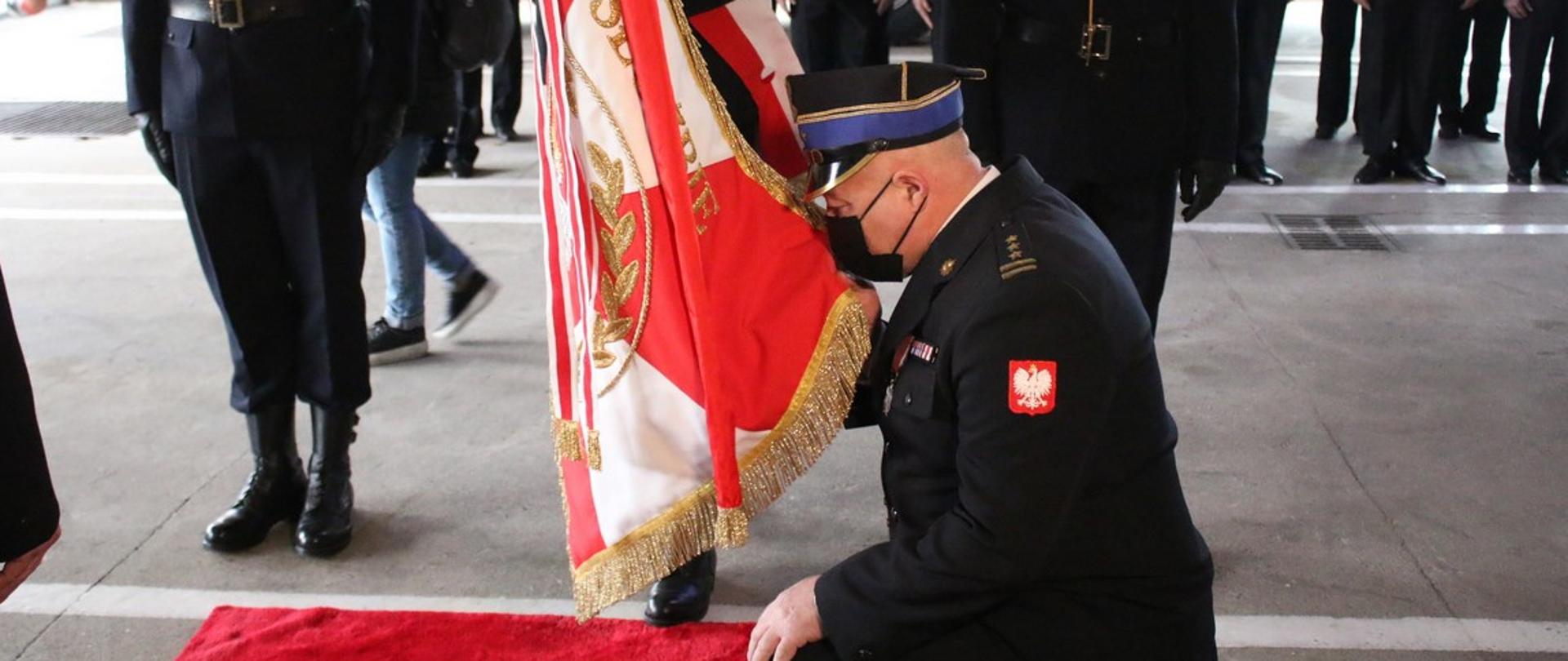 Przekazanie sztandaru KP PSP Głogów