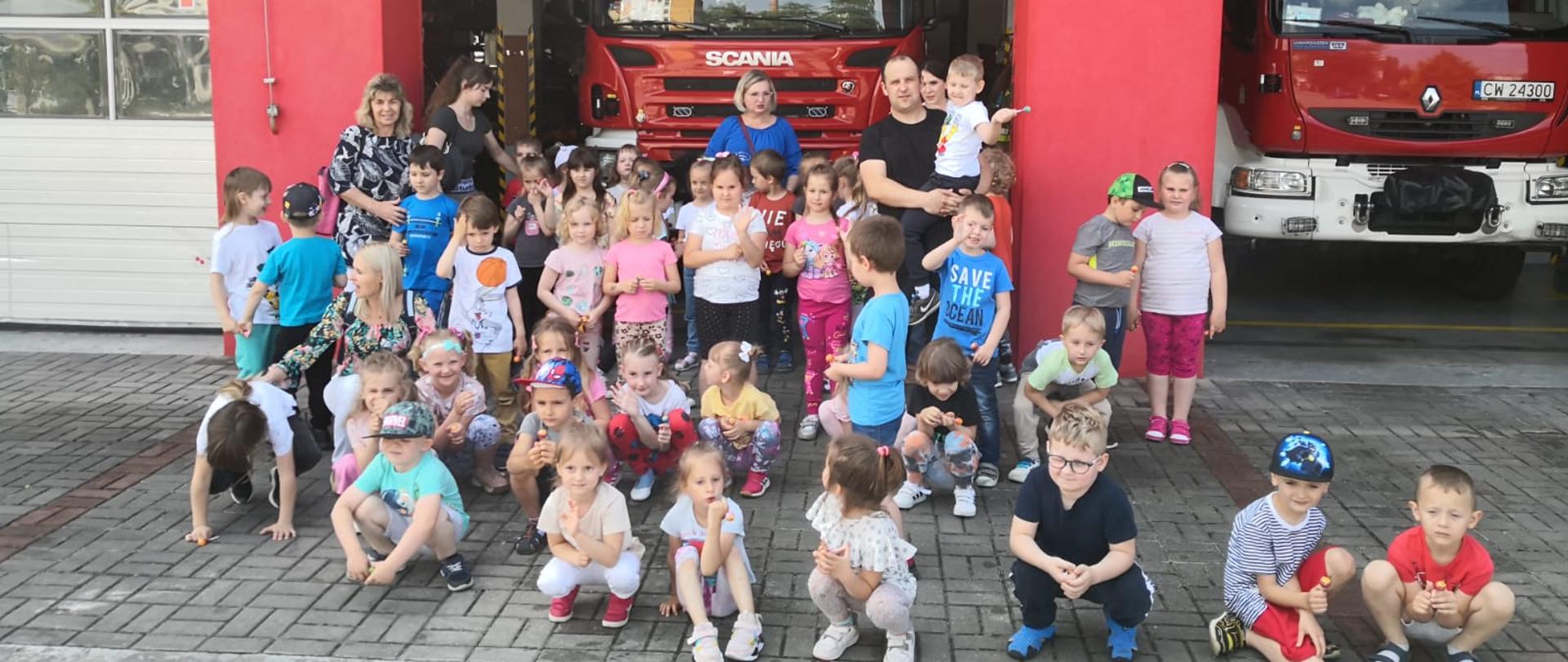 Pokazy sprzętu i wycieczki w JRG 1