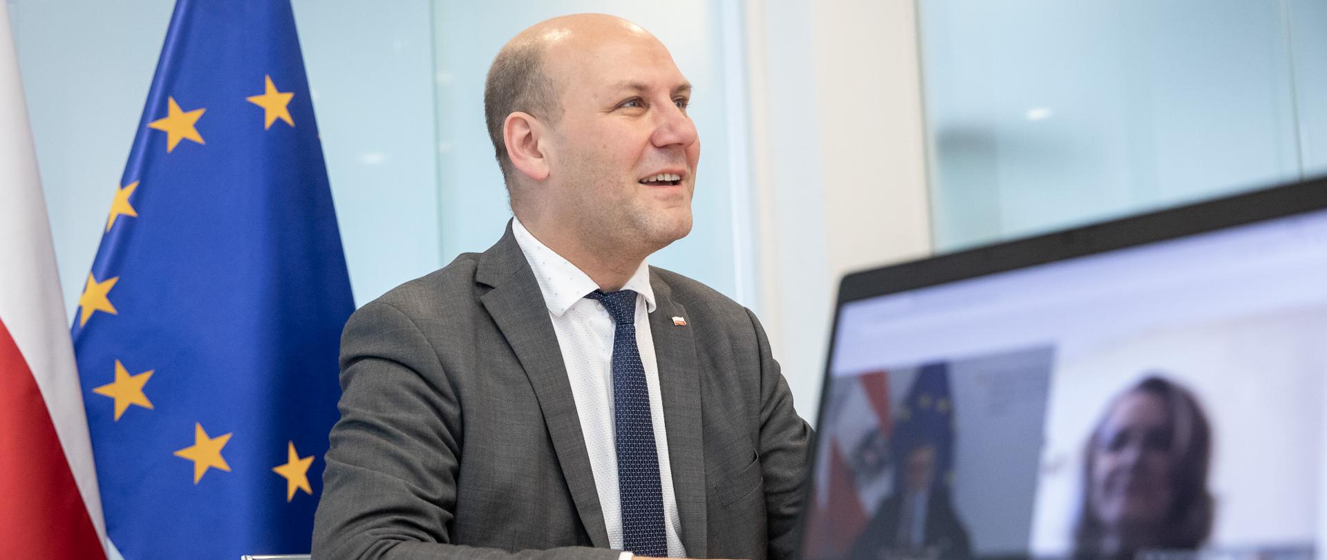 2021.04.29 Warszawa . Minister Szymon Szynkowski vel Sek . Wideokonferencja Austria .Fot. Tymon Markowski / MSZ