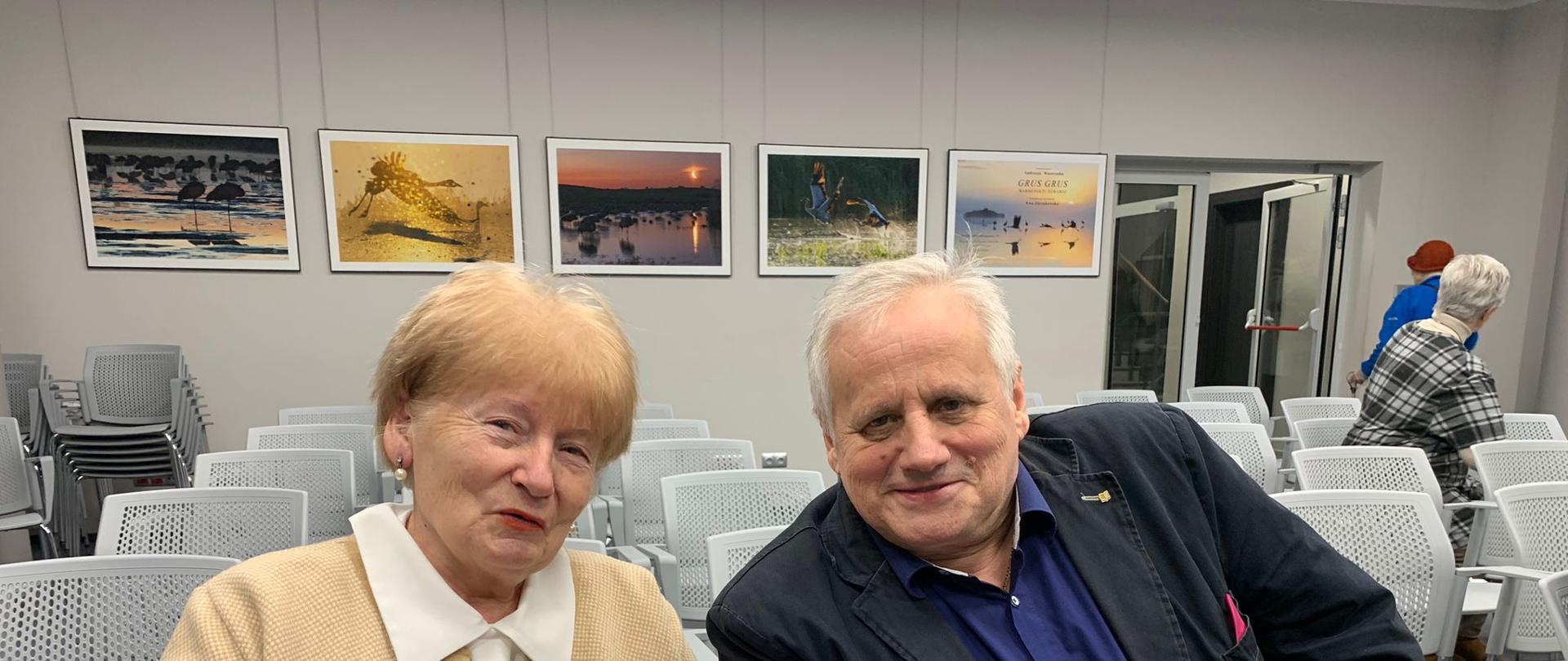 Wicewojewoda z autorką podczas wydarzenia