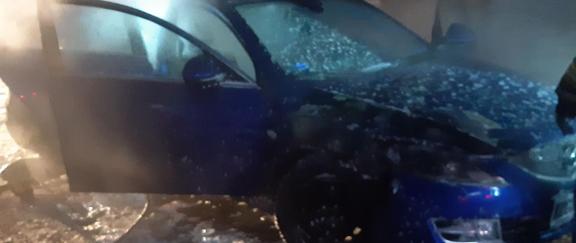 pożar samochodu Mazda Trzebiatów