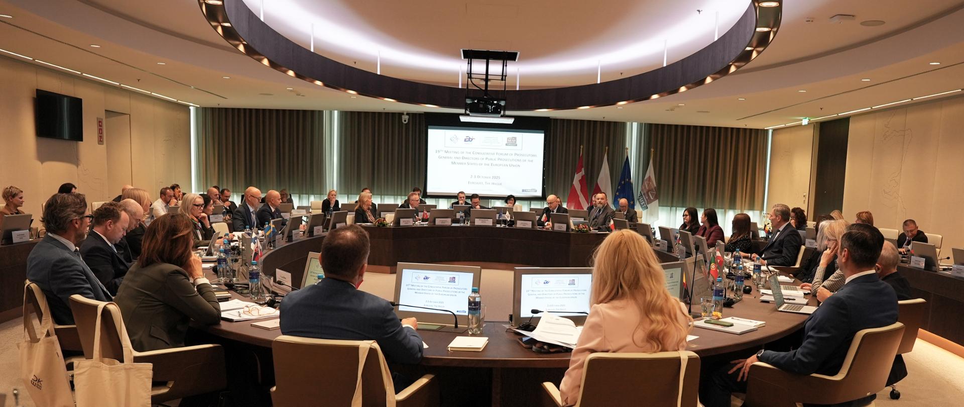 1_20251002_Consultative_Forum-PL