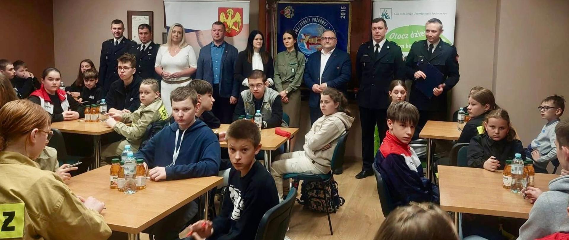 uczestnicy Turnieju w trakcie testu