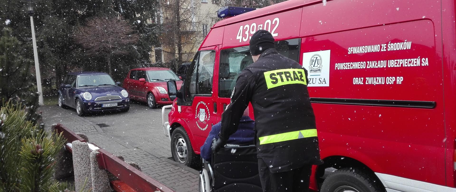 Transport seniorów na szczepienie przeciw Covid-19