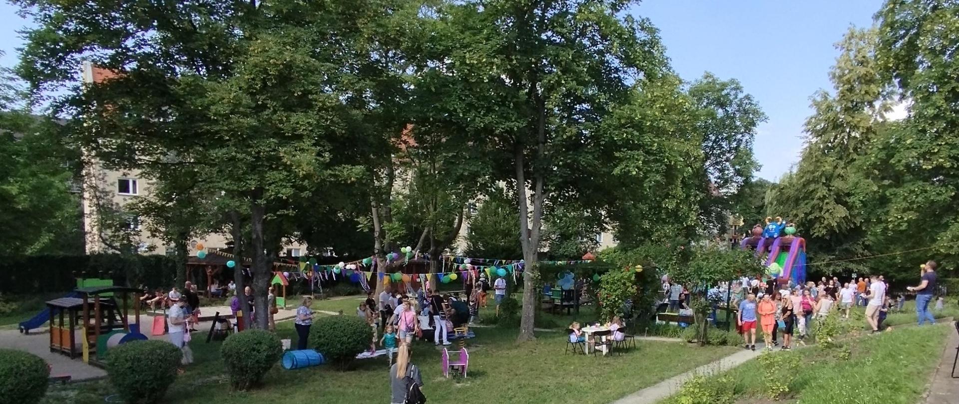 Festyn rodzinny w Przedszkolu nr 94 z udziałem Wód Polskich.