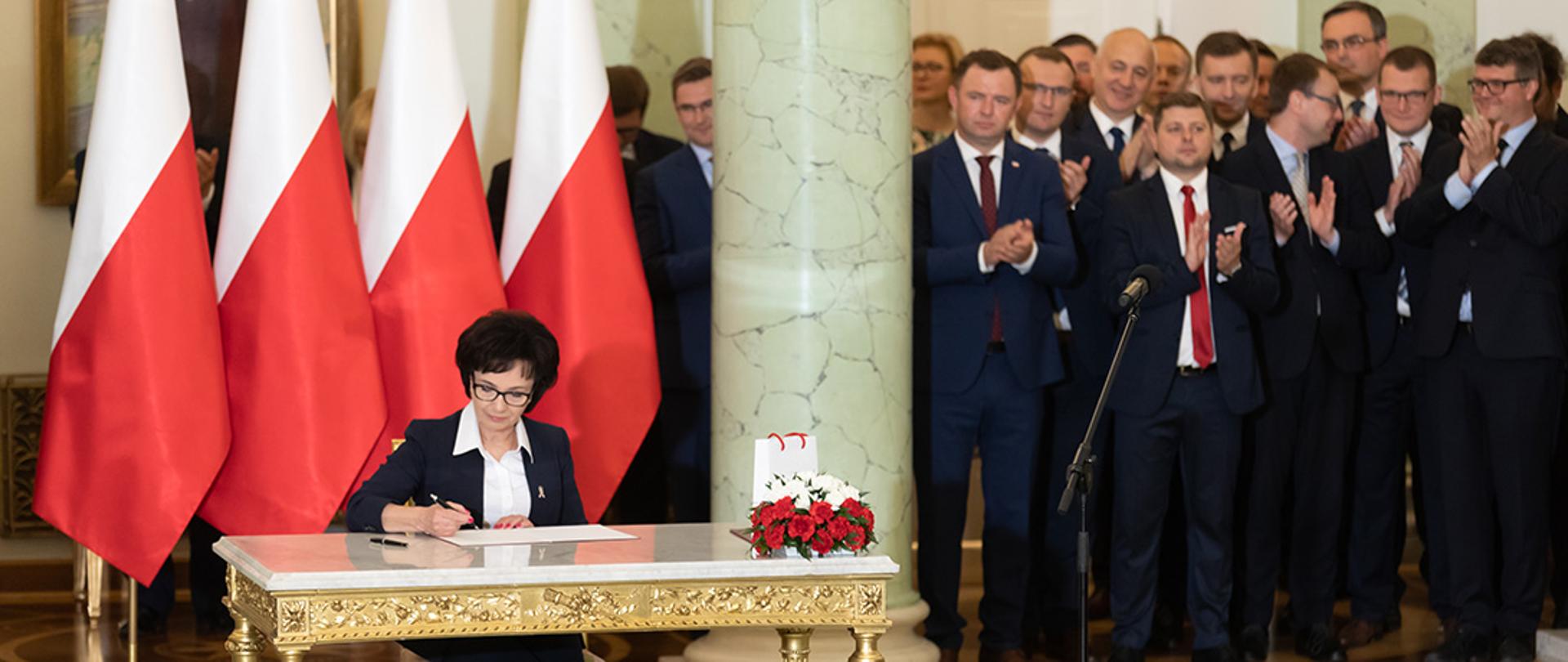Powołanie Elżbiety Witek na ministra spraw wewnętrznych i administracji.