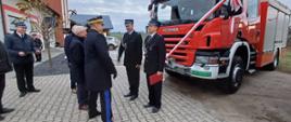 Uroczyste przekazanie samochodów pożarniczych jednostkom OSP: Hartowiec, Rumian i Koszelewy