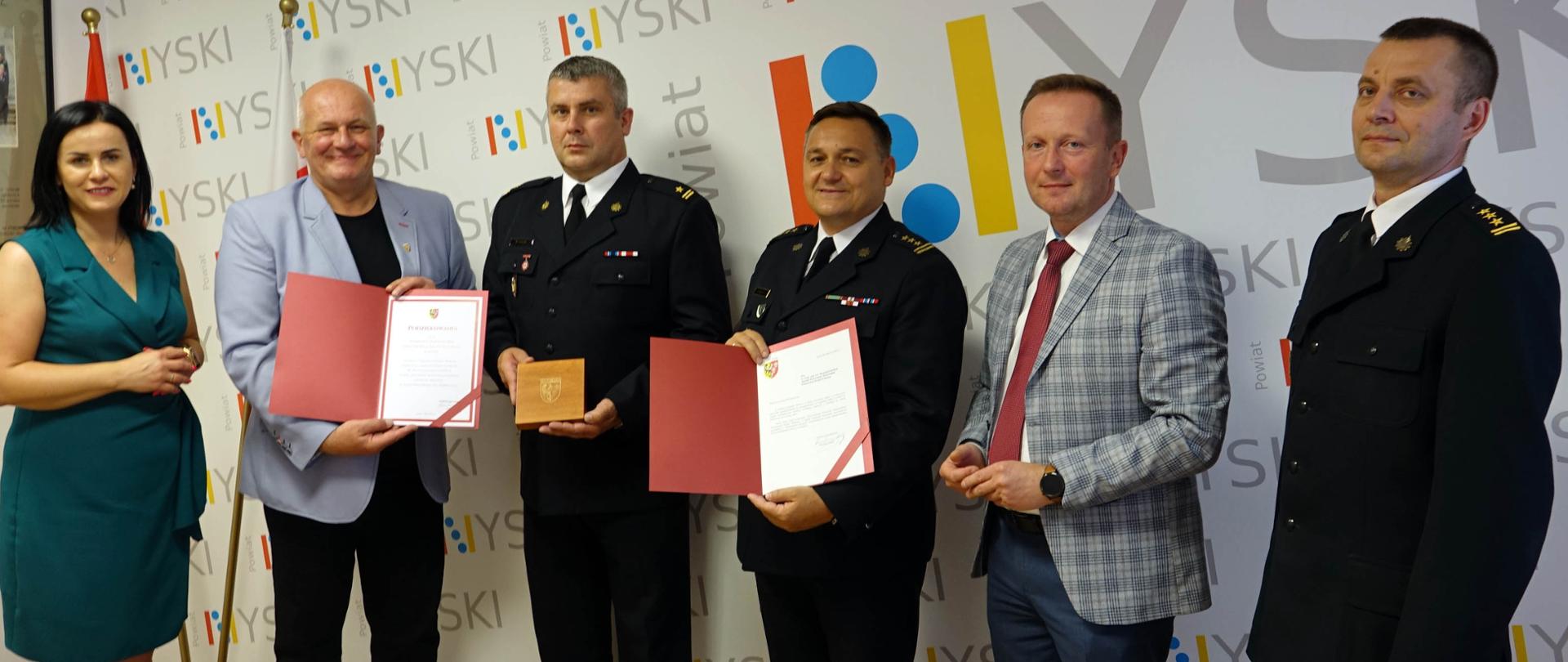 Podziękowania dla strażaków za pomoc w walce z pandemią koronawirusa w powiecie nyskim