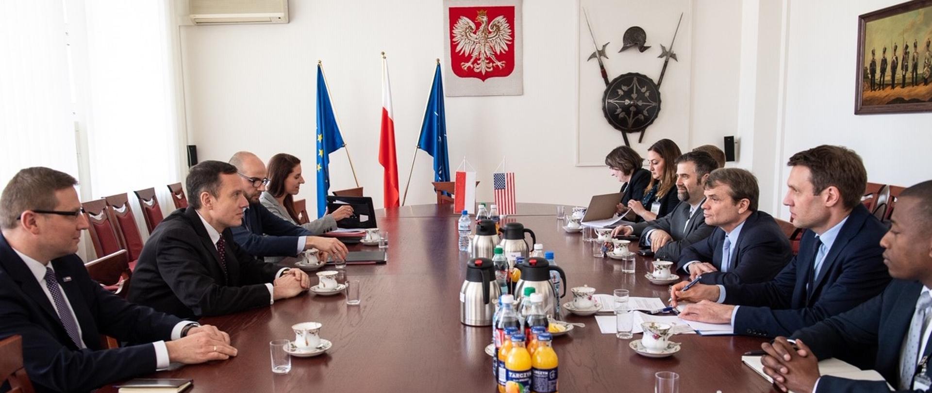 Spotkanie Tomasza Zdzikota, sekretarza stanu w MON z Mikiem Quigleyem, członkiem Izby Reprezentantów USA