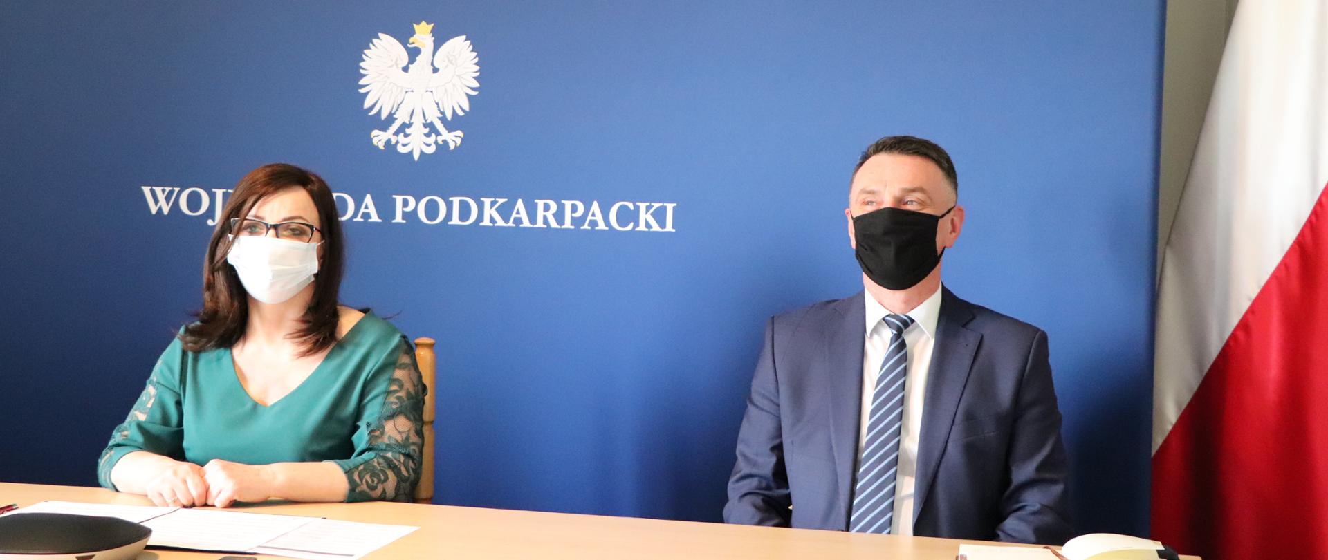 Zdalna narada z administracją zespoloną