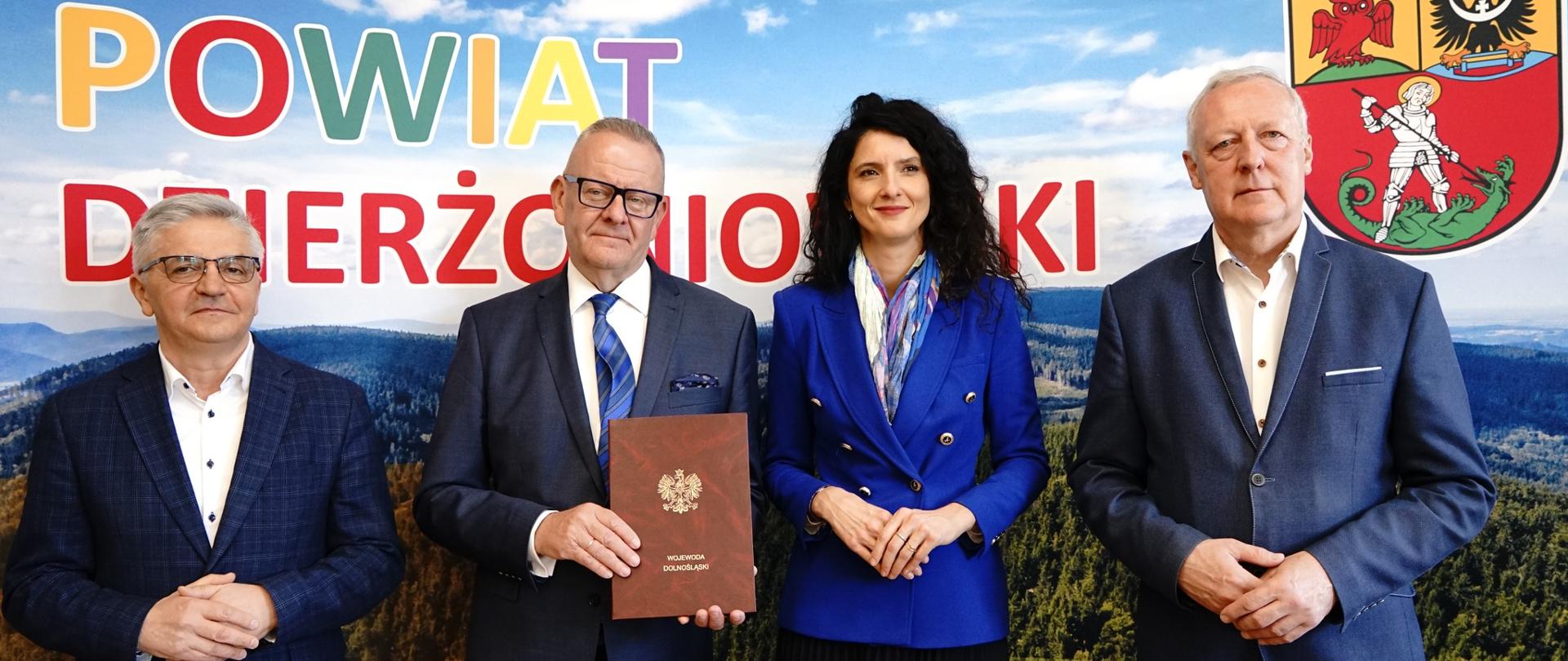 Kolejne umowy drogowe w regionie – Powiaty Ząbkowicki i Dzierżoniowski z rządowym wsparciem