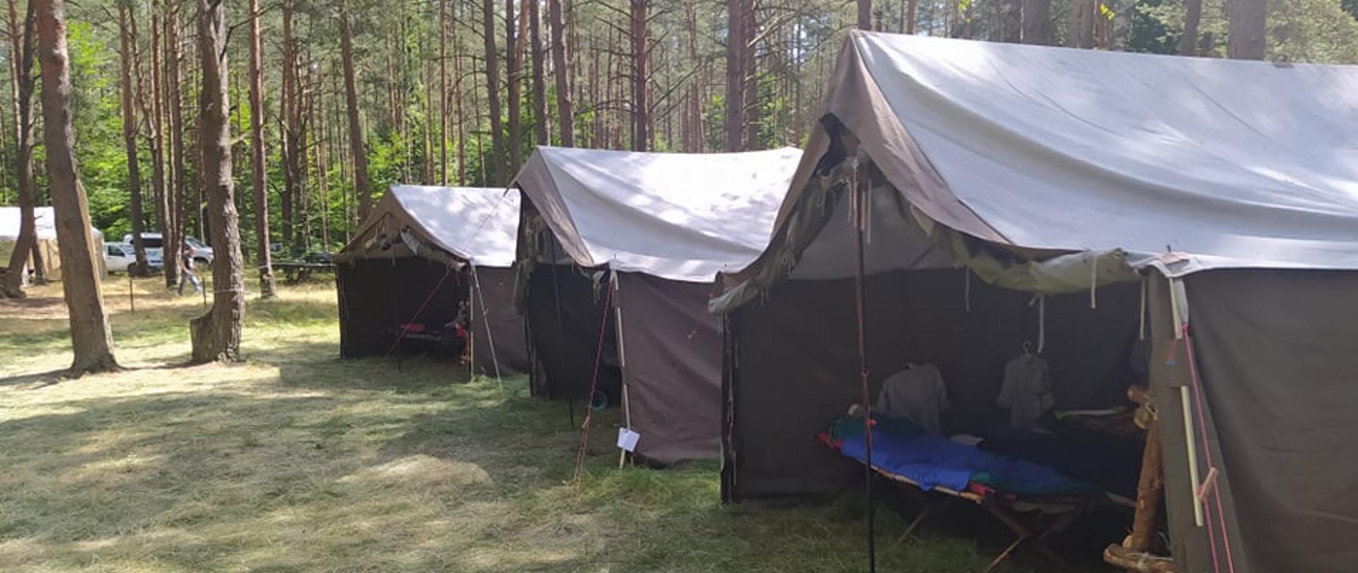 Namioty obozowe 