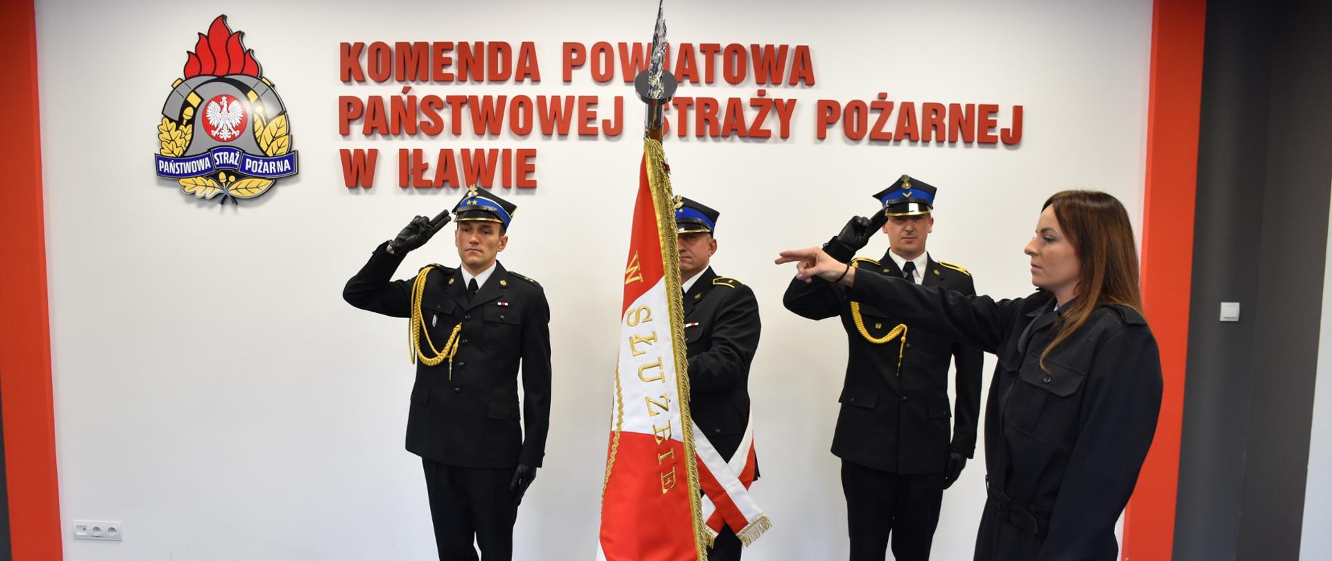 Ślubowanie na sztandar.