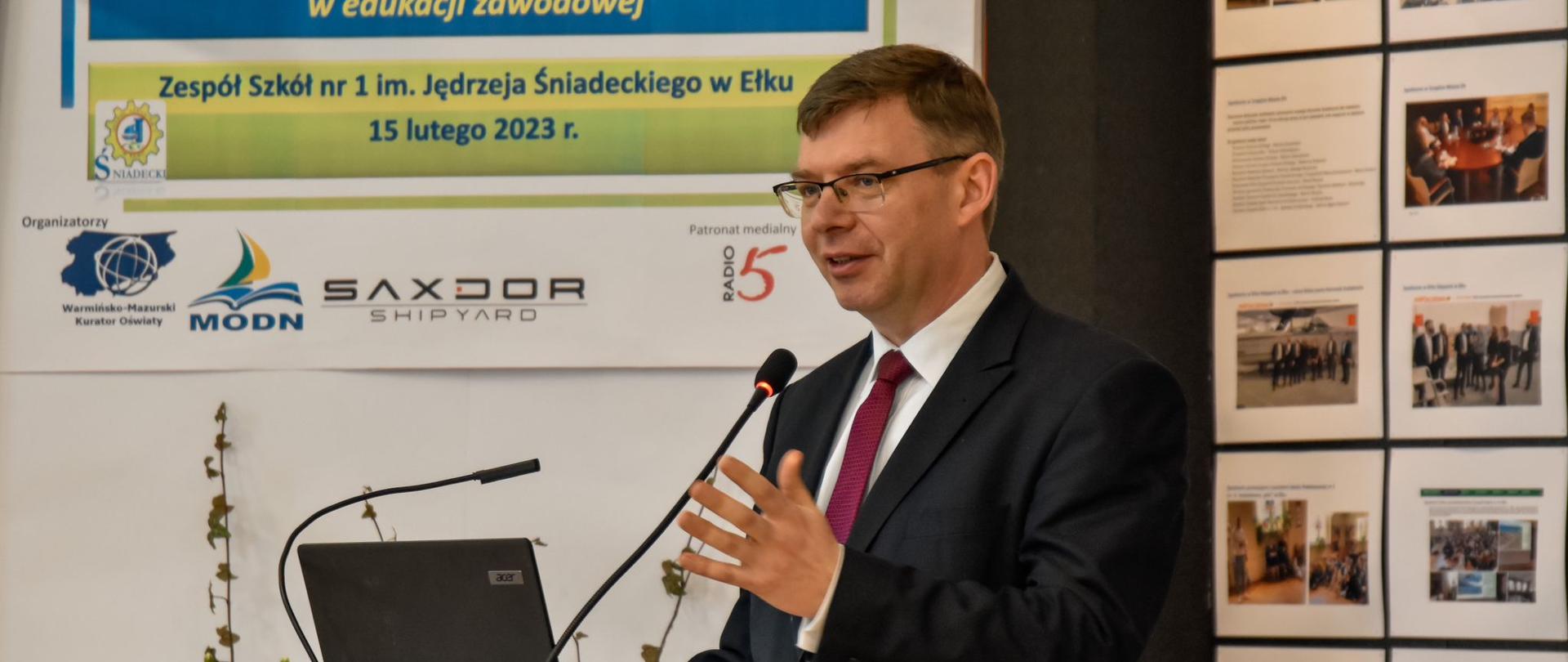 Konferencja hybrydowa kształcenie dla przyszłości