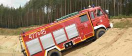 Szkolenie z zakresu bezpiecznej jazdy w terenie samochodami pożarniczymi