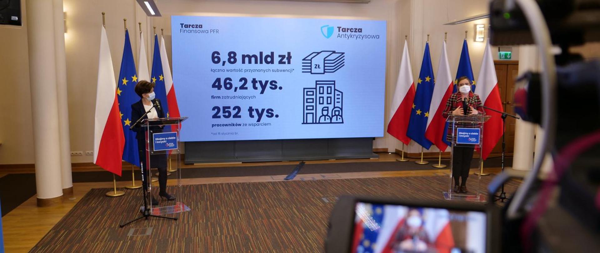 Briefing prasowy w MRiPS z udziałem minister Marleny Maląg 