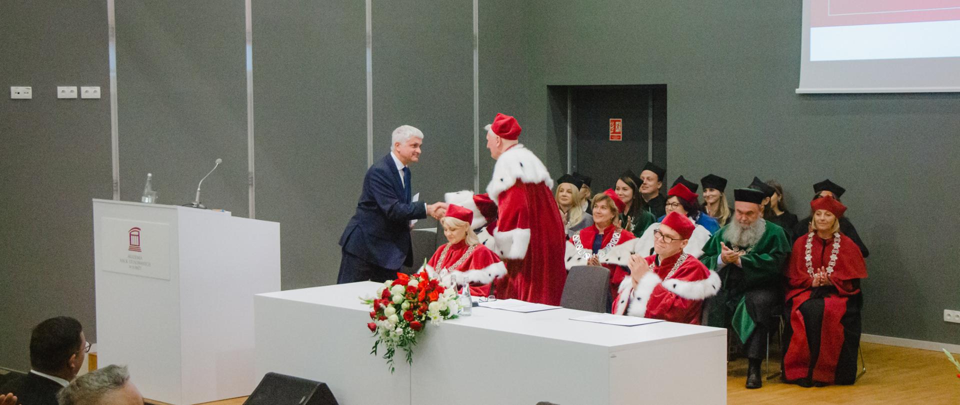 Akademia Nauk Stosowanych w Łomży zainaugurowała rok akademicki