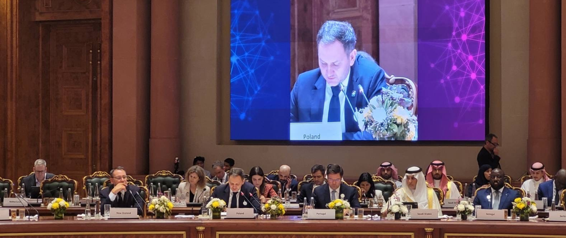 AI Impact Summit w Indiach: Polski głos w dyskusji o globalnej współpracy w obszarze sztucznej inteligencji