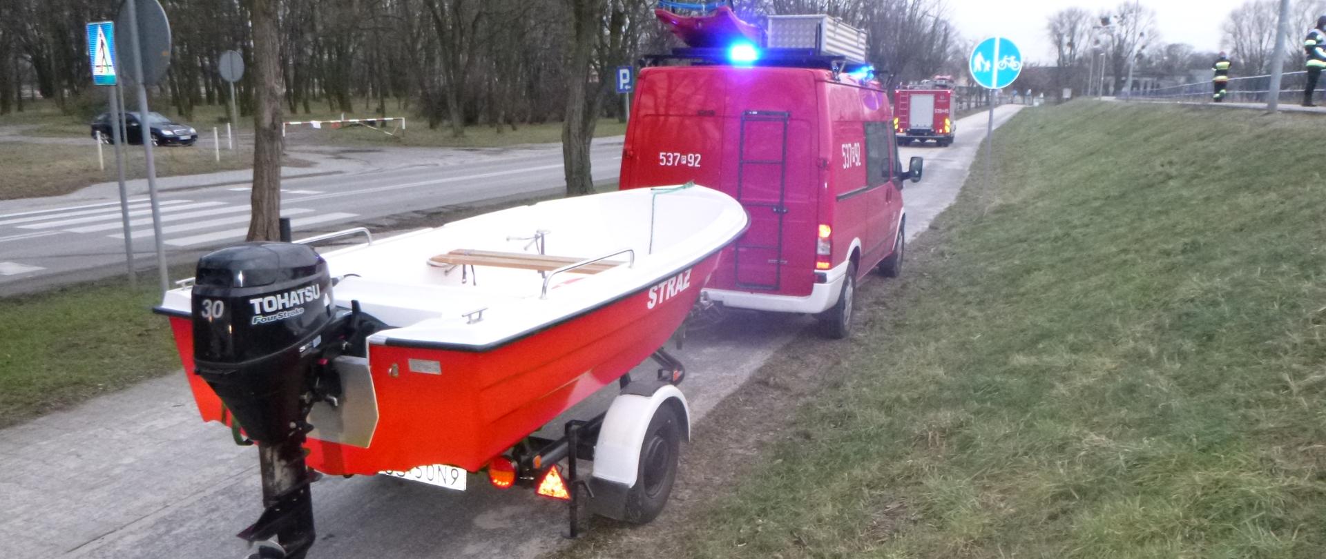 Na wodzie i na lądzie podsumowanie charakterystycznych działań w miniony weekend.