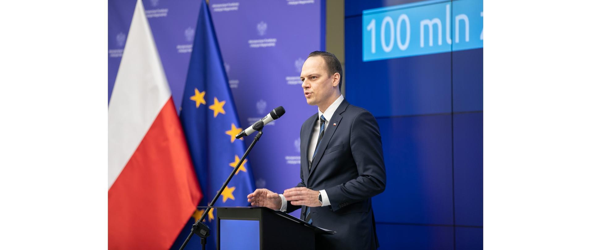 100 milionów złotych dla samorządów na zwiększenie bezpieczeństwa na drogach