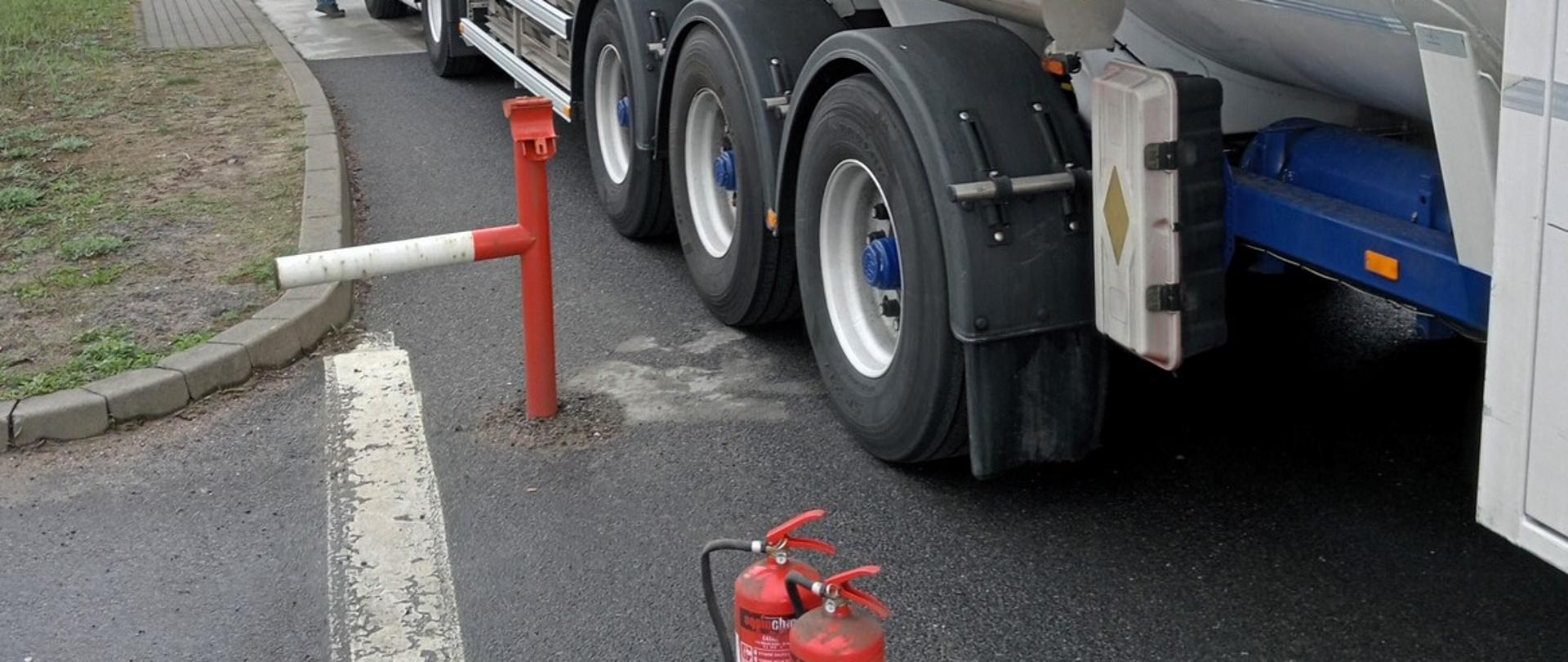 Inspektorzy z Piły odkryli przewozy materiałów niebezpiecznych, które nie były wyposażone w wymagane w umowie ADR gaśnice