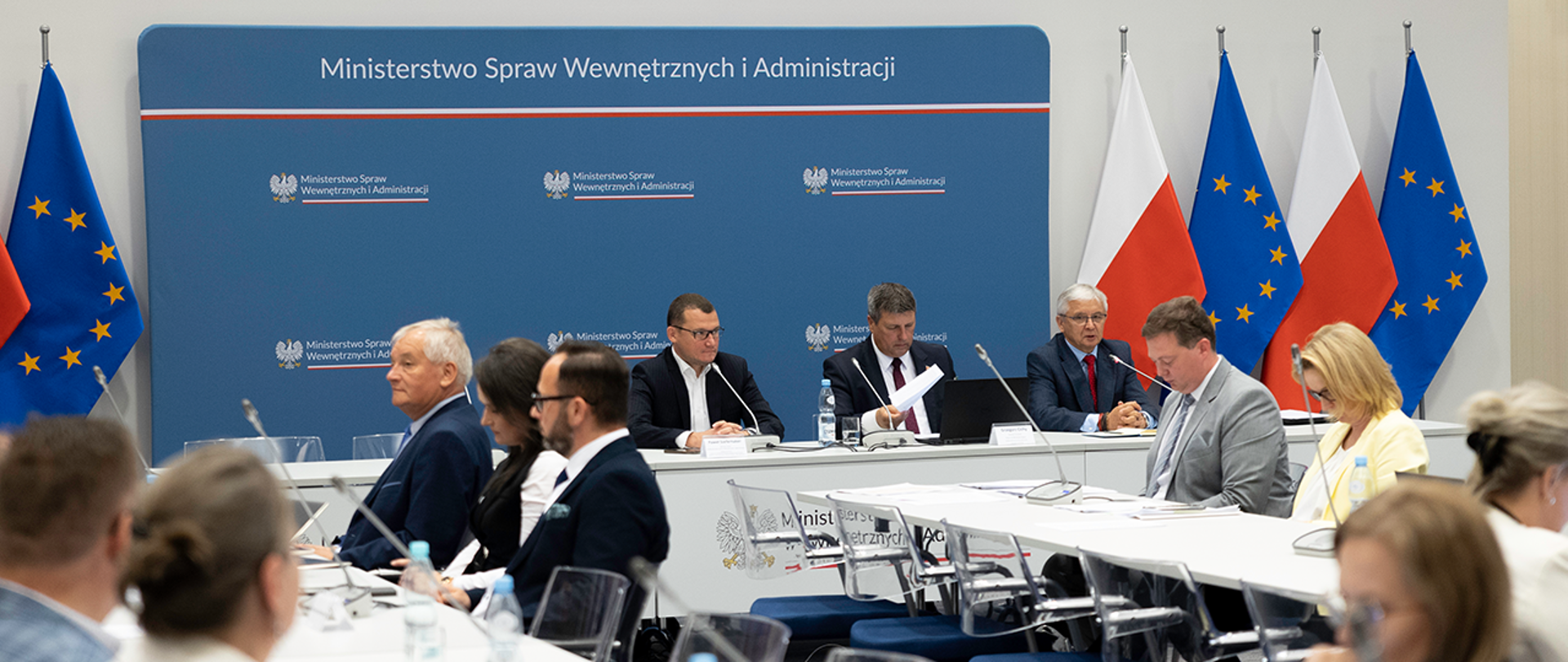 Komisja Wspólna Rządu i Samorządu Terytorialnego - stół prezydialny