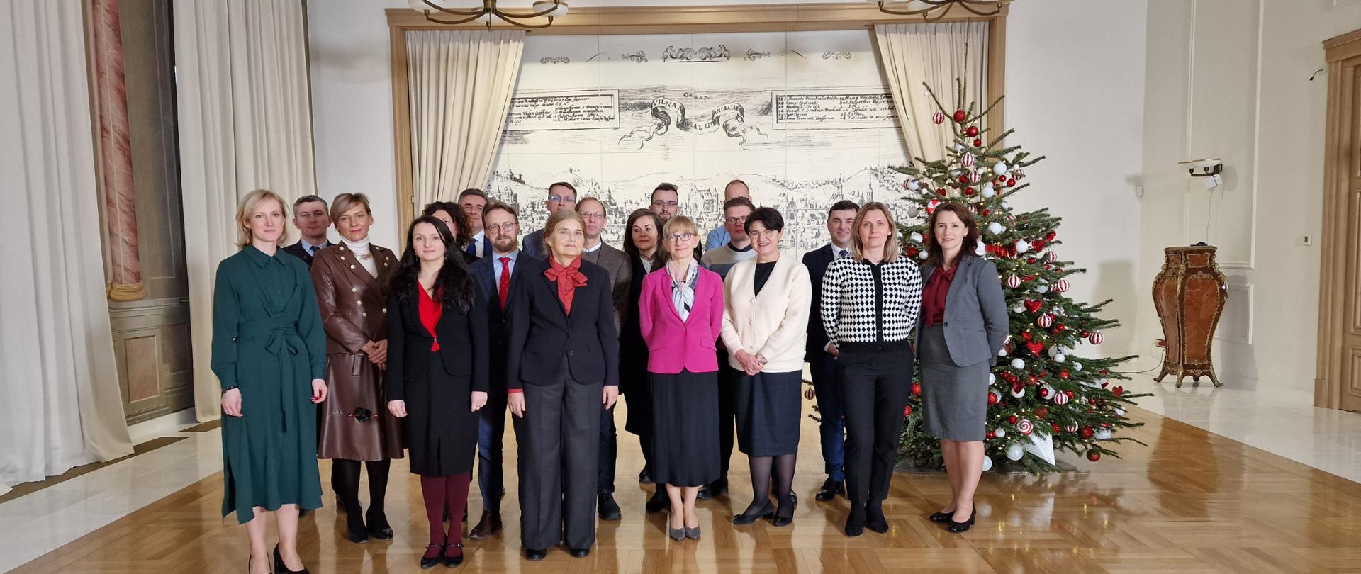 Lenkijos ambasados darbuotojai