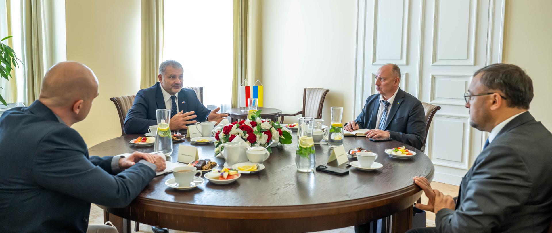 Zbrodnie wojenne muszą być rozliczone. Ambasador Ukrainy gościem Ministra Sprawiedliwości