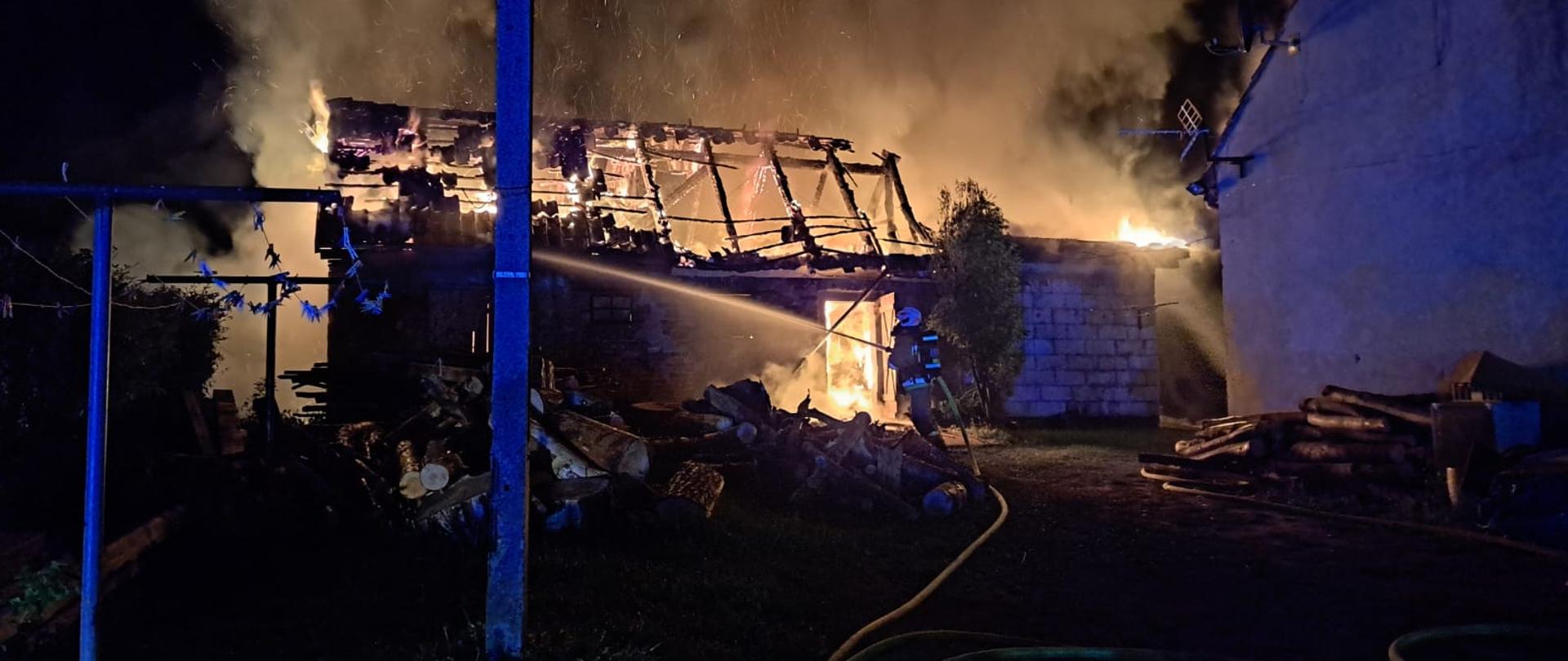 Pożar budynku gospodarczego w Kleczewie.