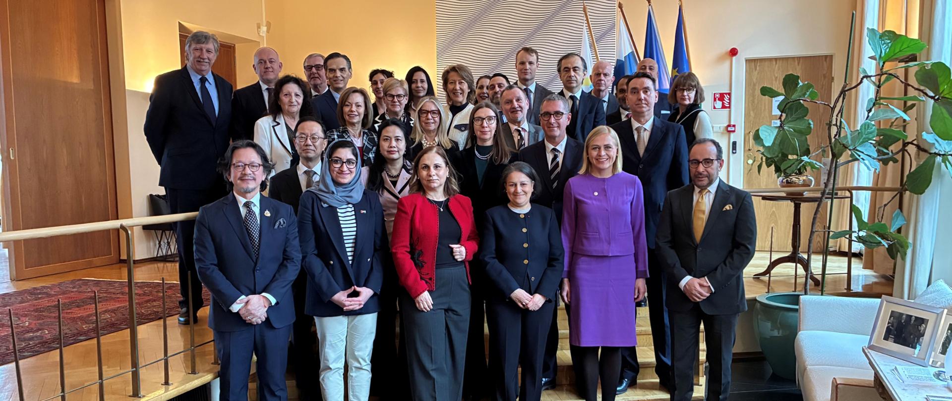 Family_Photo_Francophonia_25032026