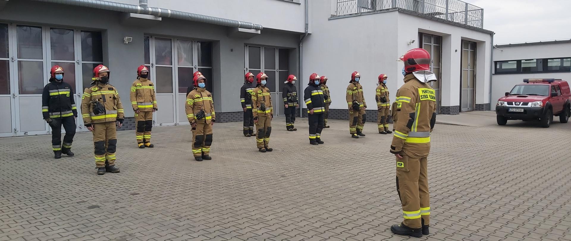 Uroczysta zbiórka z okazji Dnia Strażaka