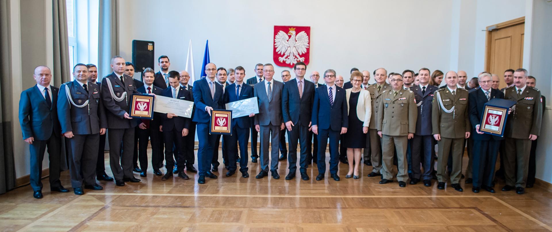 061217_DS_konkurs_RSuchy_01