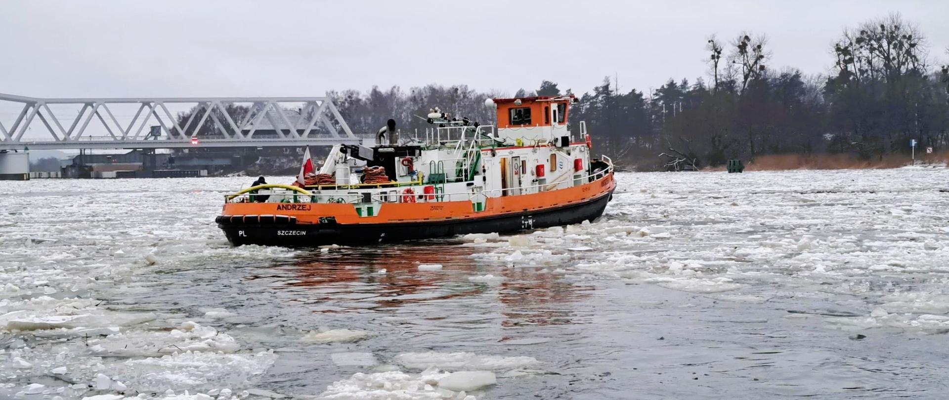 Lodołamacz Andrzej na Regalicy