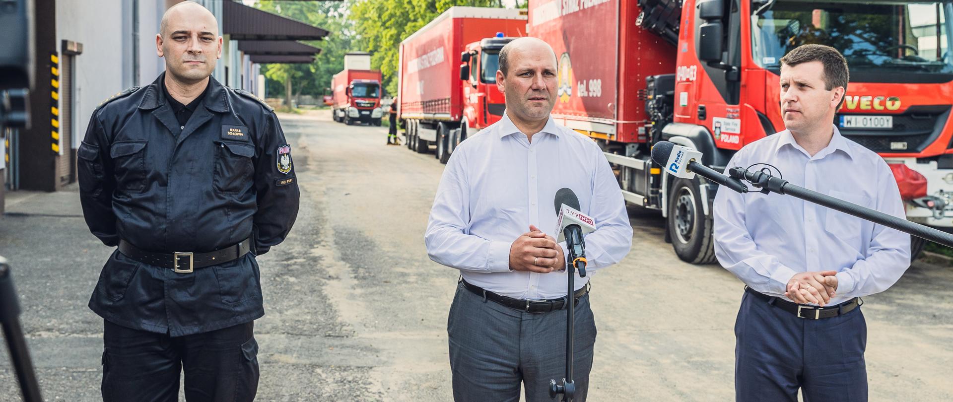 Minister Szymon Szynkowski vel Sęk 